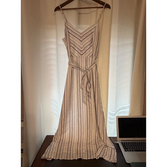 LOFT Dresses & Skirts - Loft Outlet Womens Striped Maxi Dress White Black Tie Waist NWT Size 8